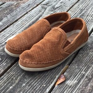 MINNETONKA Women’s Brown Suede Loafers, Size 9.5